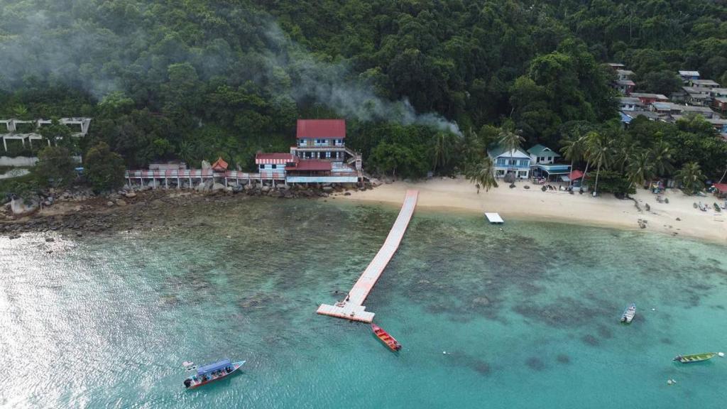 Nemo Chalet Tepi Laut