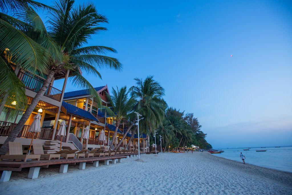 RESORT PENGINAPAN DI PULAU PERHENTIAN