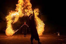 Pakej Percutian Menonton Fire Show