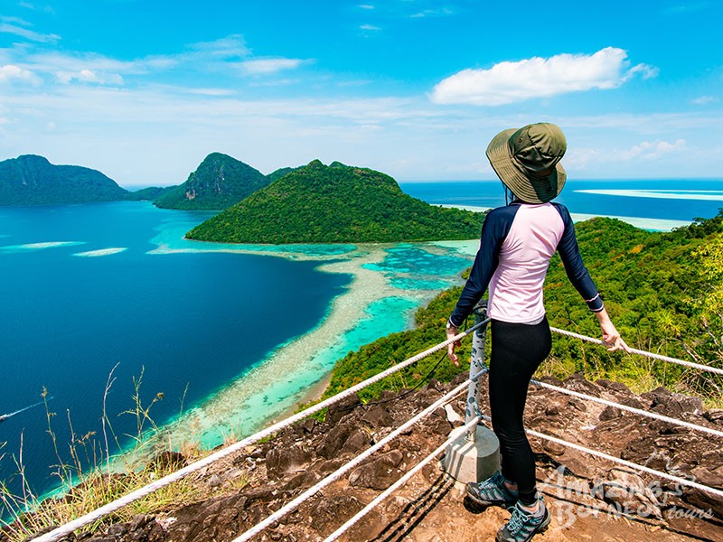 Pemandangan dari Puncak